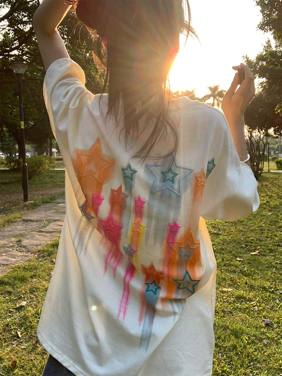 純棉210克精梳緊密後包領240斤大碼發泡印花T恤女