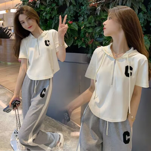 Casual sports suit for women 2024 summer Korean version new fashion large size trendy loose hooded short-sleeved two-piece set