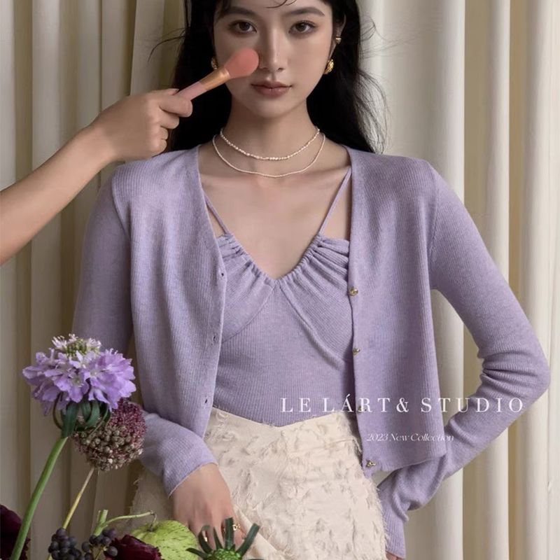 天貓質量吊帶女短款顯瘦2024新款設計感褶皺掛脖氣質辣妹上衣