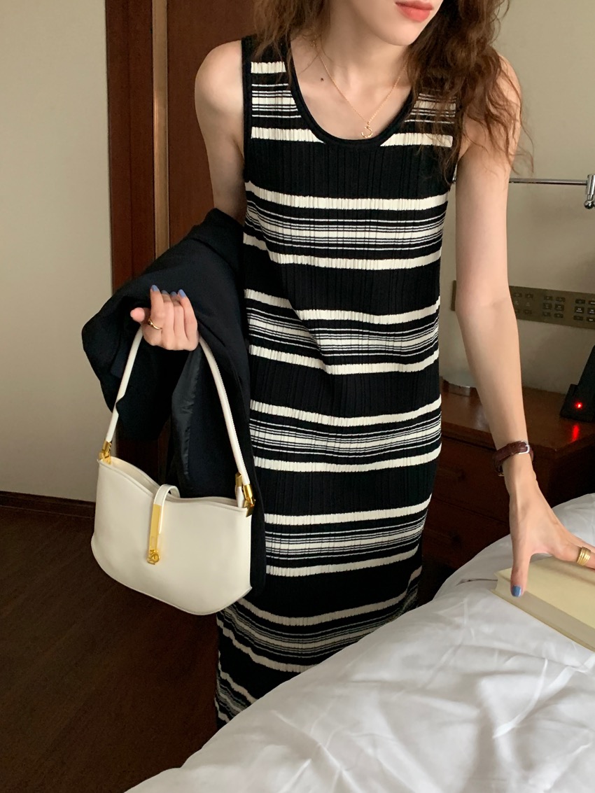 Korean chic spring and summer versatile round neck loose casual contrast stripe design sleeveless vest knitted dress for women