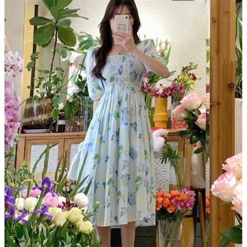 韩国chic夏季法式优雅方领露肩两穿褶皱收腰泡泡袖碎花连衣裙女
