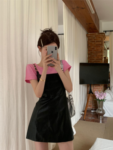 Real shot ~ Embroidered pure cotton retro distressed T-shirt for hot girls with metal chain heavy industry suspenders zipper leather skirt short skirt
