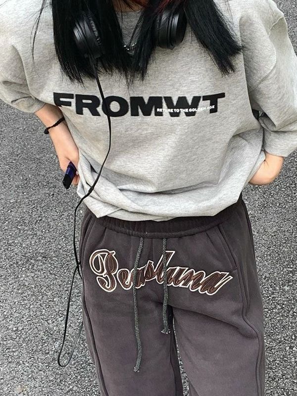 美式復古小眾設計感圓領短袖t恤男女淺灰色字母印花寬鬆百搭上衣