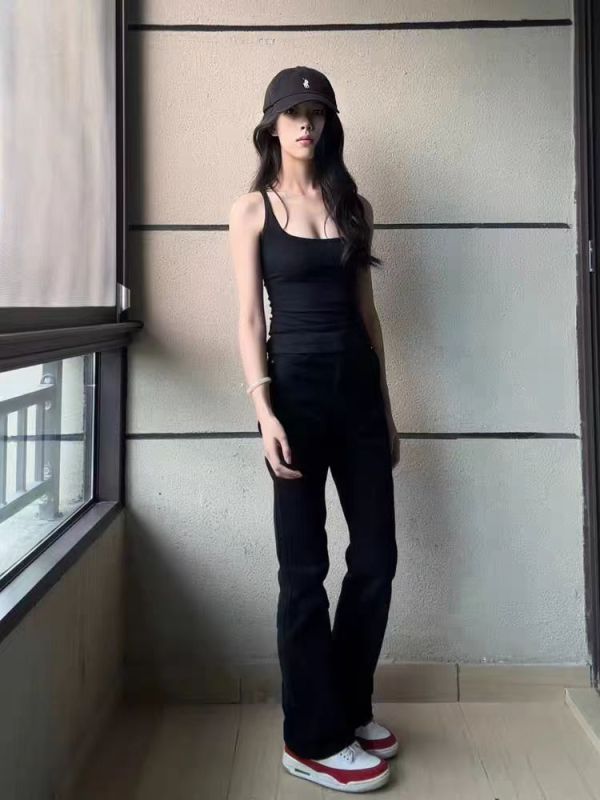 辣妹顯瘦黑色復古吊帶背心女夏季修身高級感氣質休閒百搭短款上衣