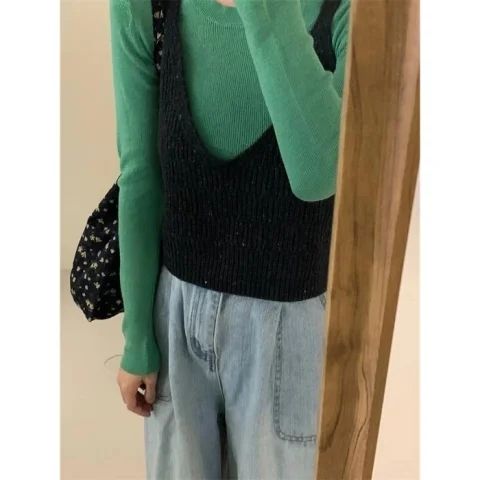 灰色小吊帶女秋冬內搭打底疊穿針織小背心法式別致外穿上衣兩件套