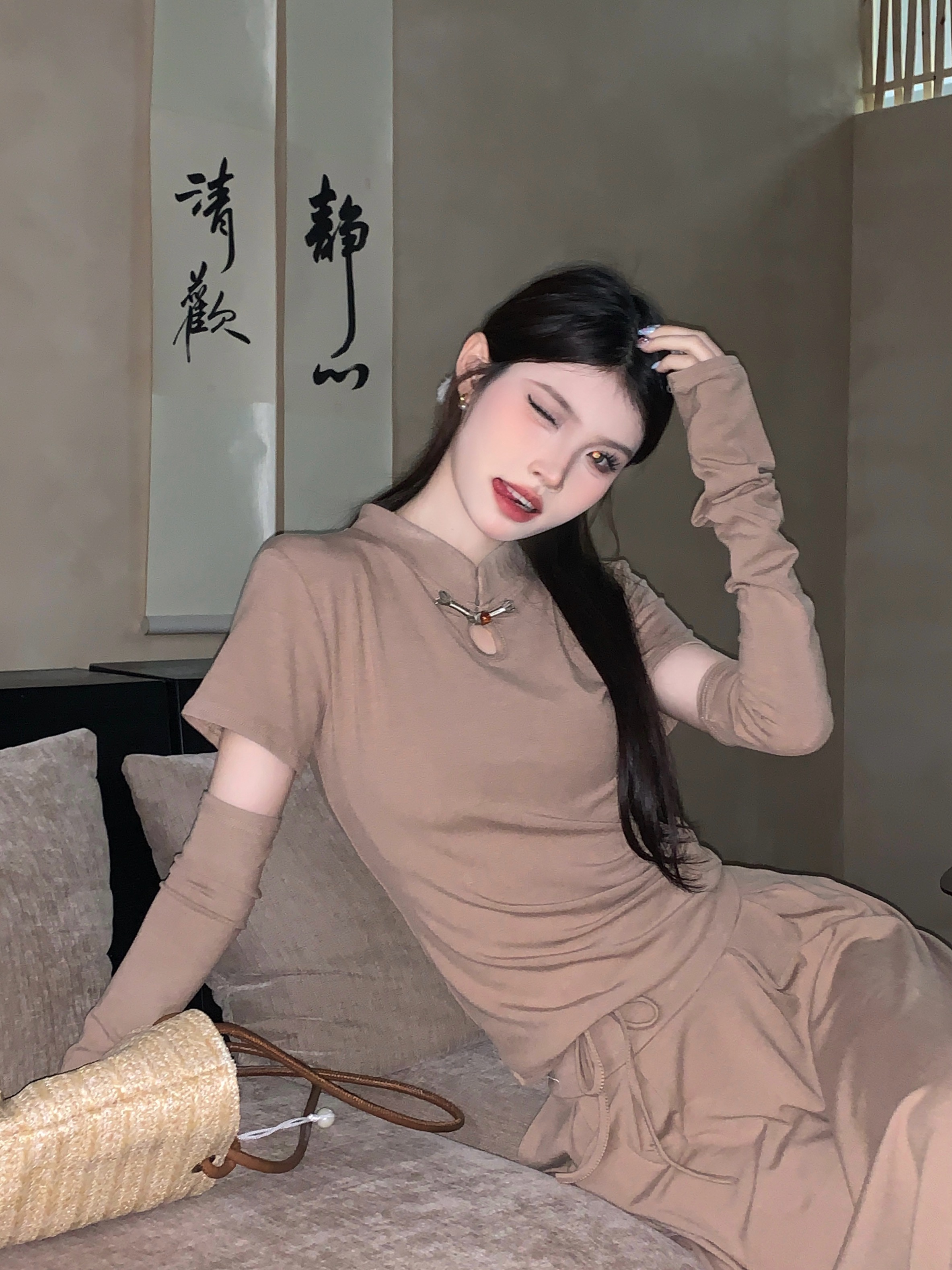 實拍  新中式國風盤扣短款t恤+高腰垂感大擺半身長裙兩件套裝