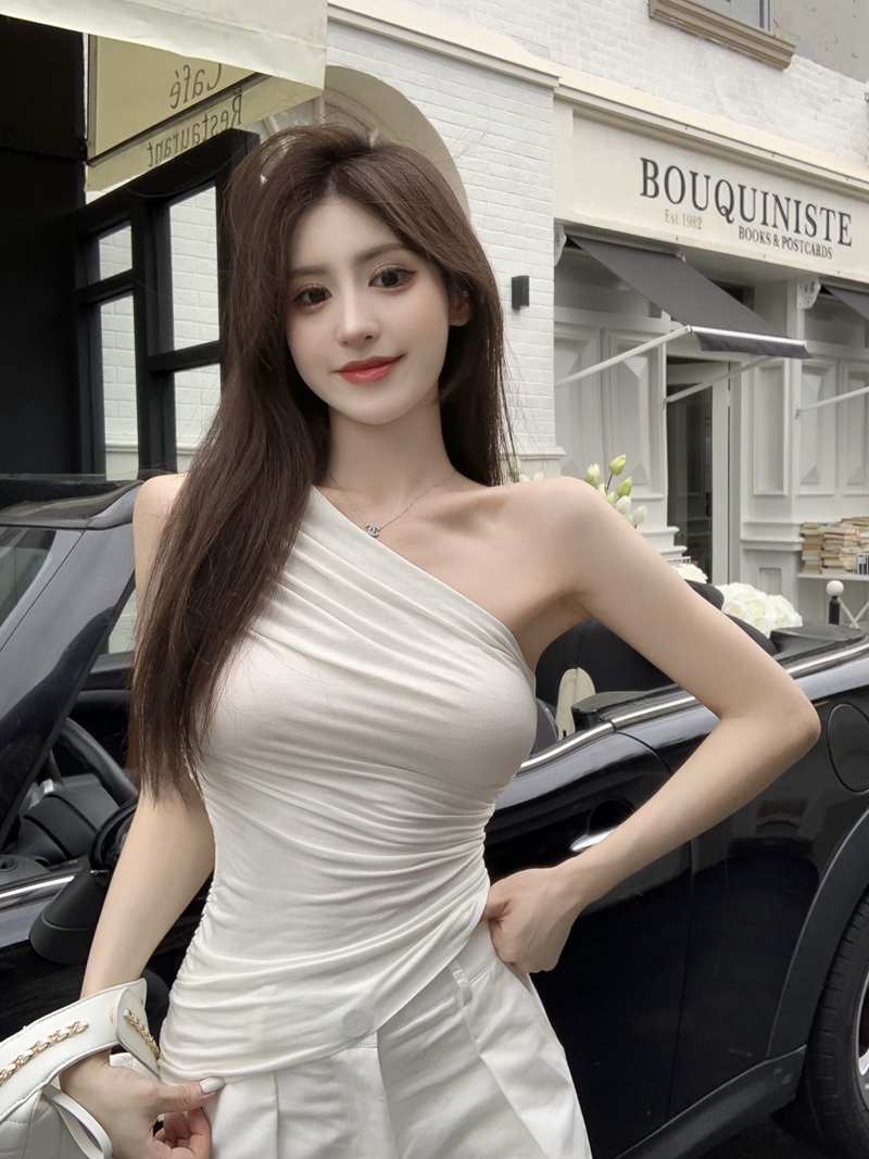 實拍夏歐美純欲性感辣妹風顯胸單肩褶皺無袖背心修身露臍上衣