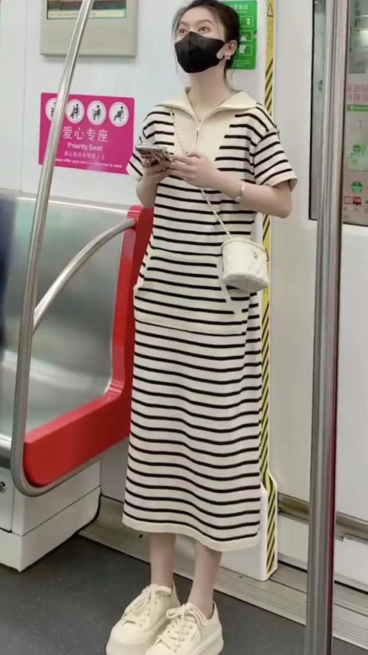polo領條紋短袖針織連衣裙女春夏寬鬆慵懶風直筒休閒長款t恤裙子