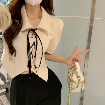 不規則短袖襯衫女設計感夏2024新款純欲風修身顯瘦別致開衫