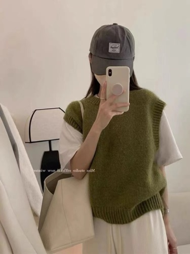 Japanese lazy retro blue knitted vest for women in autumn and winter, high-end soft waxy sleeveless sweater vest vest top