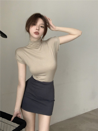 Real shot of half turtleneck short-sleeved bottoming shirt, versatile and fashionable inner top