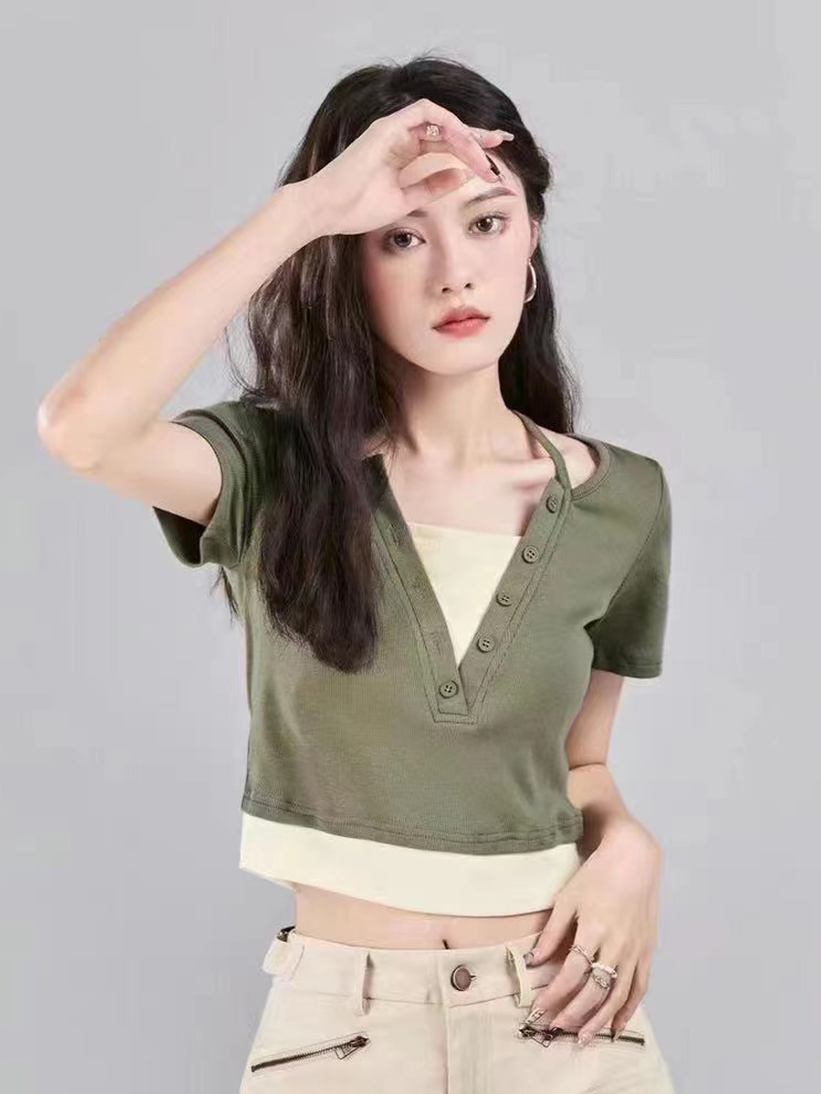 夏季新款掛脖假兩件短袖T恤女正肩修身夏季新款休閒顯瘦短款上衣