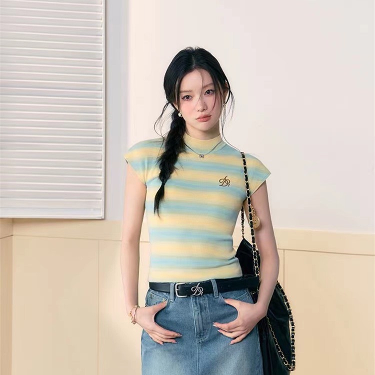 撞色刺繡條紋半高領針織衫女夏2024新款美式修身顯瘦辣妹上衣ins
