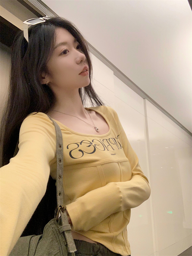 實拍  美式復古圓領修身顯瘦長袖上衣百搭打底衫T恤