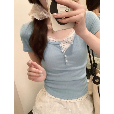 63%滌29%人棉8%氨綸碎花蕾絲花邊短袖假兩件純欲上衣