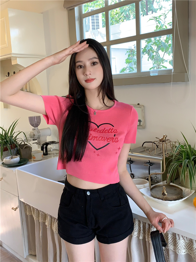 Real shot of girl's love letter printed round neck short-sleeved knitted T-shirt cropped top for women