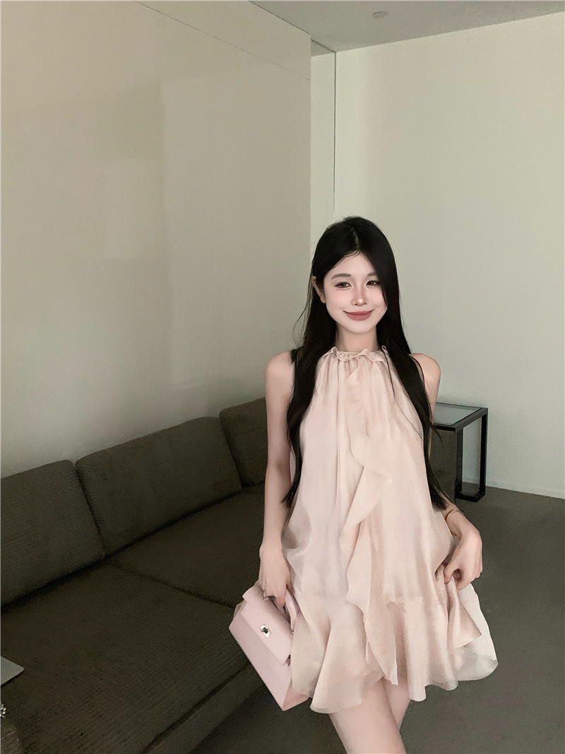 Actual shot ~ champagne pink sleeveless halterneck ruffled short dress