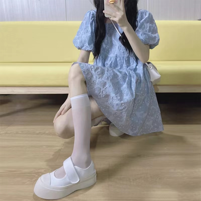 2024年新款春裝法式蓬蓬裙方領泡泡袖公主裙仙女白色連衣裙子夏裝