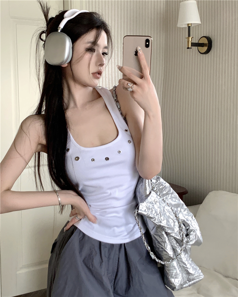 Actual shot~White I-shaped camisole for women's summer outerwear hot girl niche design sleeveless knitted top