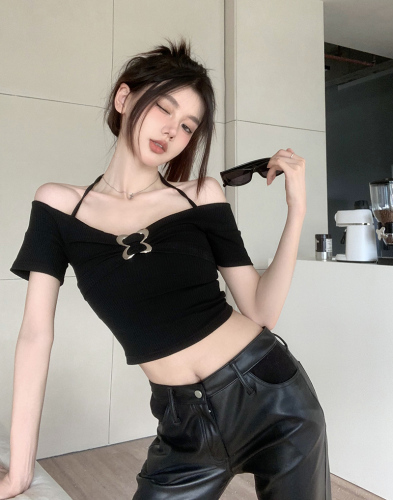 Actual shot of pure desire one-line collar off-shoulder clavicle short-sleeved T-shirt for women hot girl style short crop top
