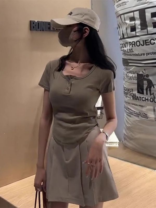 純欲正肩短袖t恤女新款夏季修身顯瘦打底衫女內搭短款上衣女