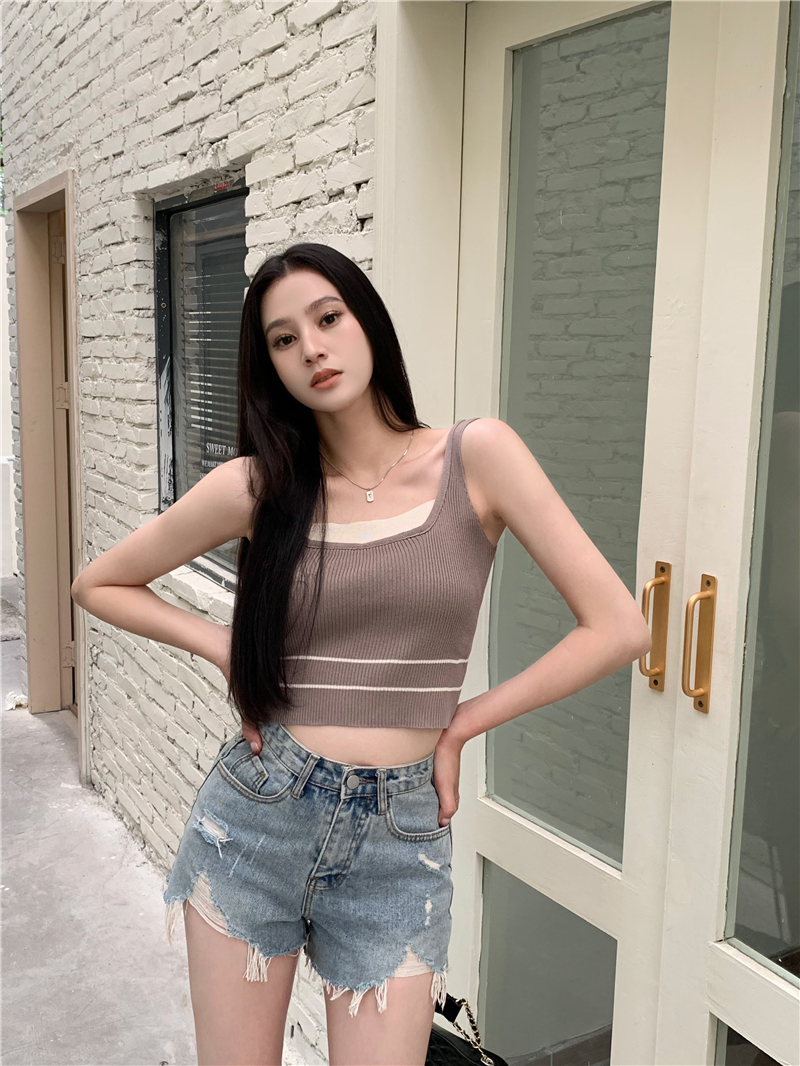 Real shot of fake two-piece camisole women's summer new hot girl high-waisted short sleeveless top