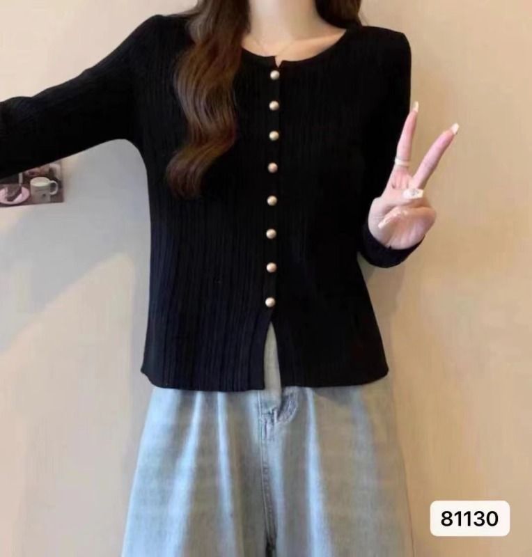 新款韓版時尚氣質減齡圓領坑條單排扣長袖開衫上衣女