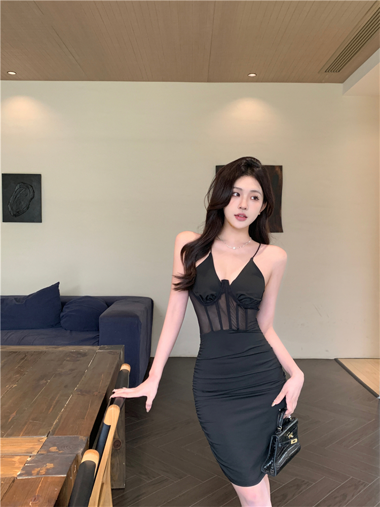 Real shot of sexy mesh see-through cross suspender skirt solid color slim fit pleated hip-hugging herringbone dress