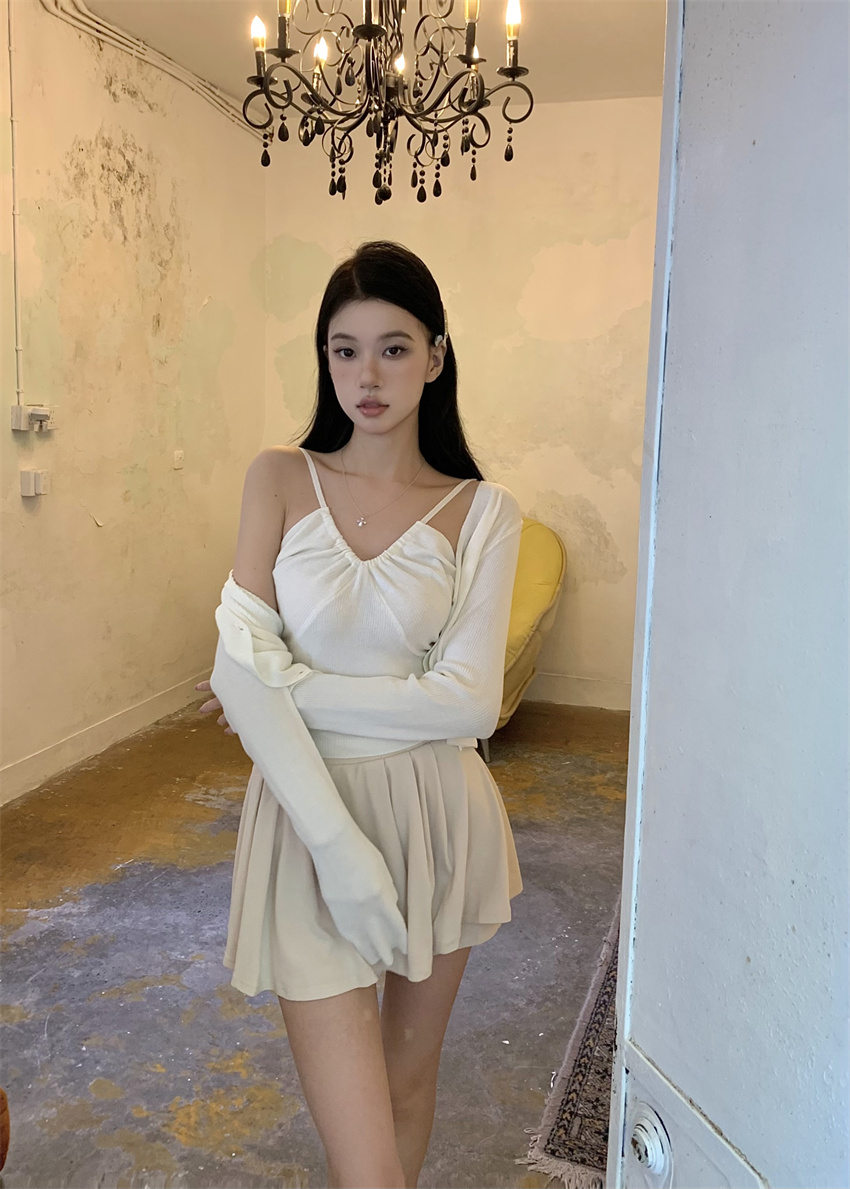 實拍  優雅洋氣純欲針織吊帶開衫套裝+高腰半身褲裙