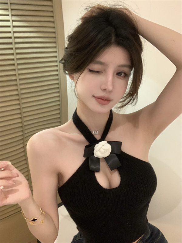 實拍  小香風掛花交叉掛脖氣質背心