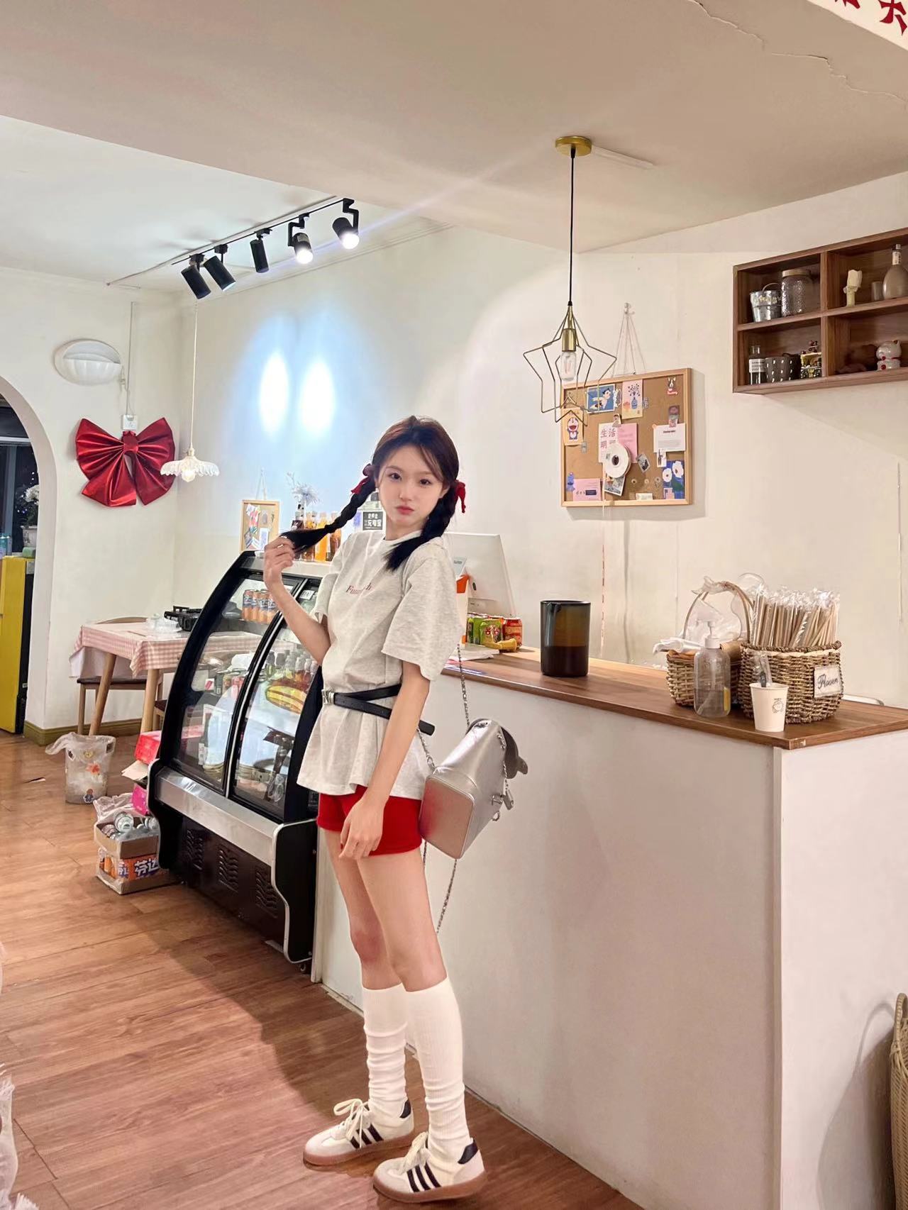 高質量純棉220克精梳緊密手感好直播品質前後印花短袖t恤女