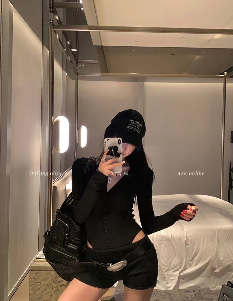 區區歐陽3/4 20點ji致紙片人 辣妹都囤了天絲羊毛圓領連體T恤
