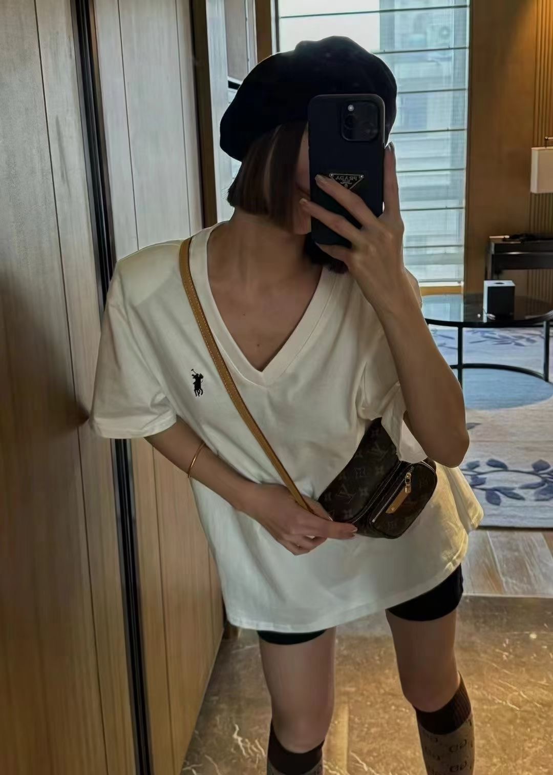 小時代純棉圖案刺繡V領中長款寬鬆百搭2024夏季上衣短袖T恤女