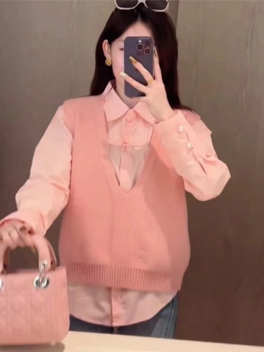 新中式国风粉色衬衫针织马甲2024早春新款减龄洋气百搭时尚背心