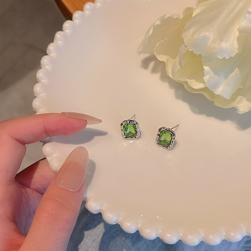 S925銀針法式復古綠色寶石几何形耳釘百搭氣質輕奢小眾耳環耳飾品