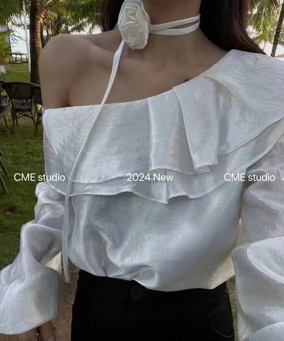 法式荷葉邊露肩襯衫女裝春季白色套頭設計感小眾襯衣氣質短款上衣