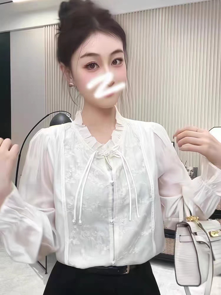 新款設計感國風復古盤扣蕾絲上衣女設計感小眾洋氣時尚襯衫女