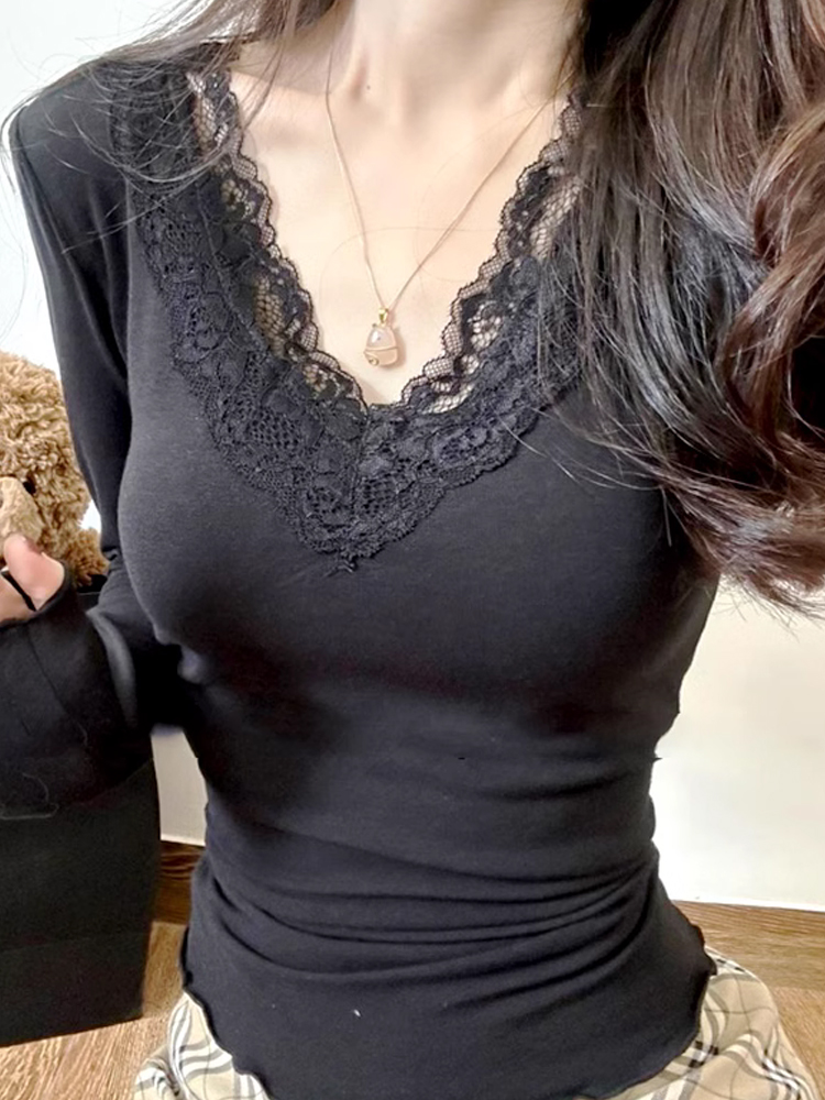 黑色性感蕾絲低V領打底衫女春秋2024新款茶藝風純欲內搭修身上衣