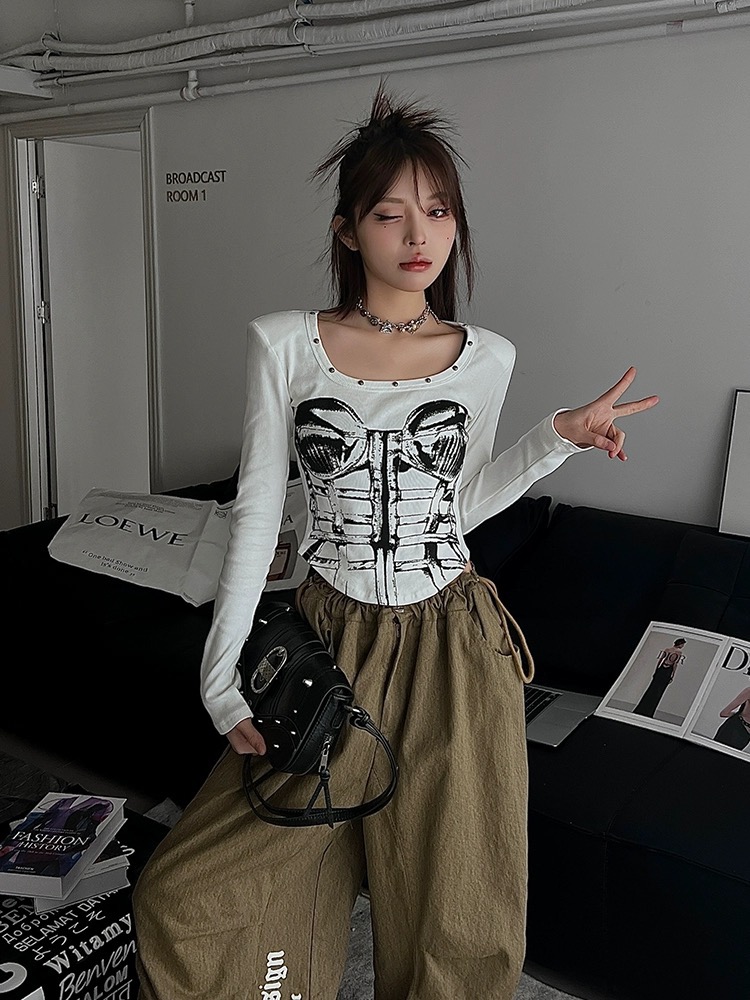 Esu 原創設計 2024春季新款性感印花方圓領長袖T恤女 氣質修身