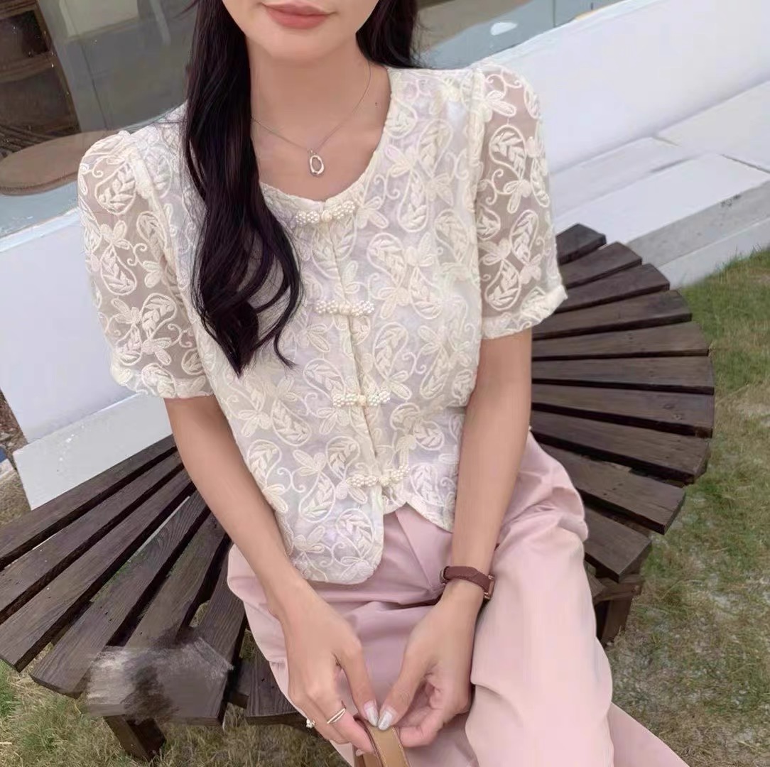 新款韓系簡約百搭國風盤扣設計氣質蕾絲鈎花上衣