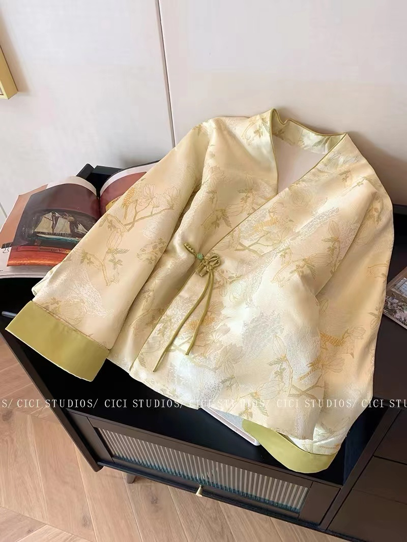 新中式國風提花V領短外套女2024春季新款高級感溫柔氣質顯瘦上衣
