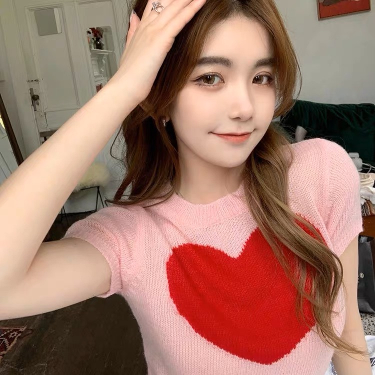 可鹽可甜小個子高腰短款上衣女搭配闊腿褲愛心短袖冰絲正肩T恤夏