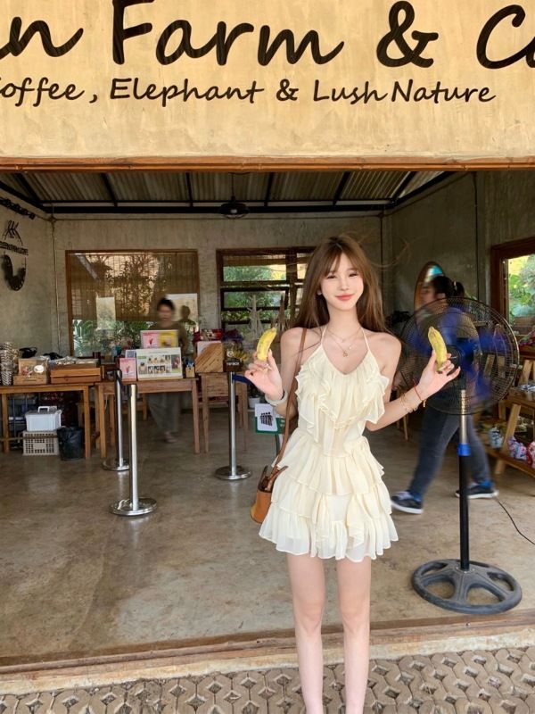 JMSHOP 精靈墜海 荷葉邊掛脖吊帶連衣裙女設計感花邊拼接短款裙子