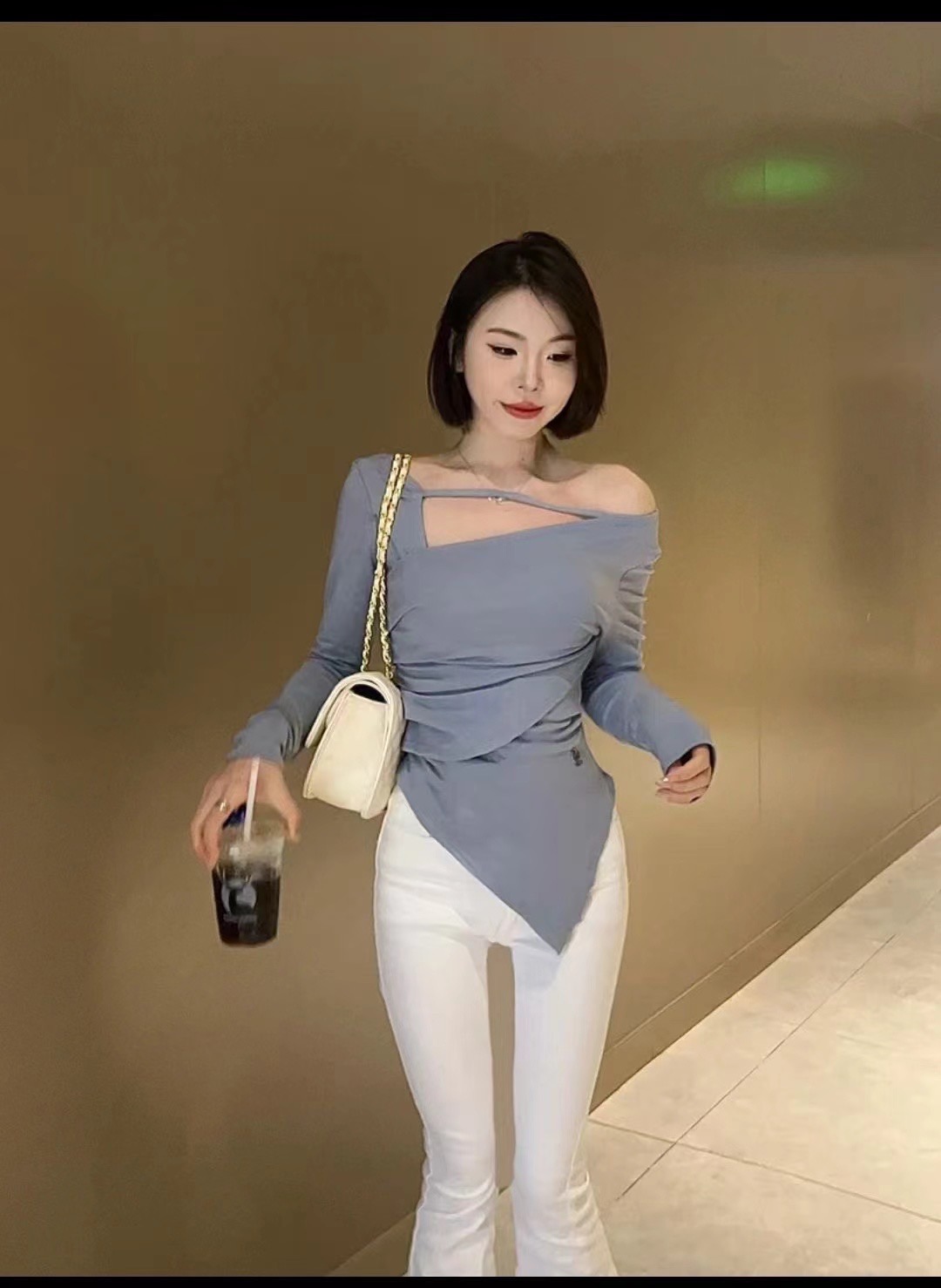 e go studio不規則交叉V領針織長袖打底衫女秋冬修身顯瘦內搭上衣