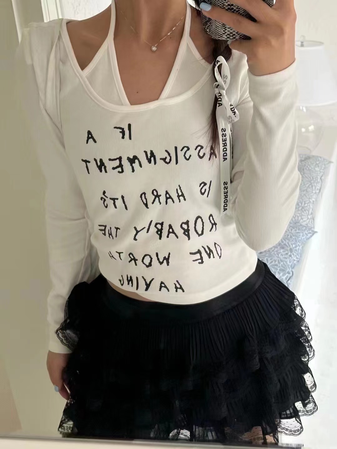 假兩件掛脖長袖休閒t恤女早春季新款韓版修身字母印花短款上衣
