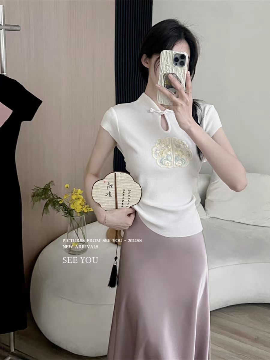 復古新中式刺繡鏤空無袖T恤女裝夏季修身設計感小眾顯瘦黑色上衣