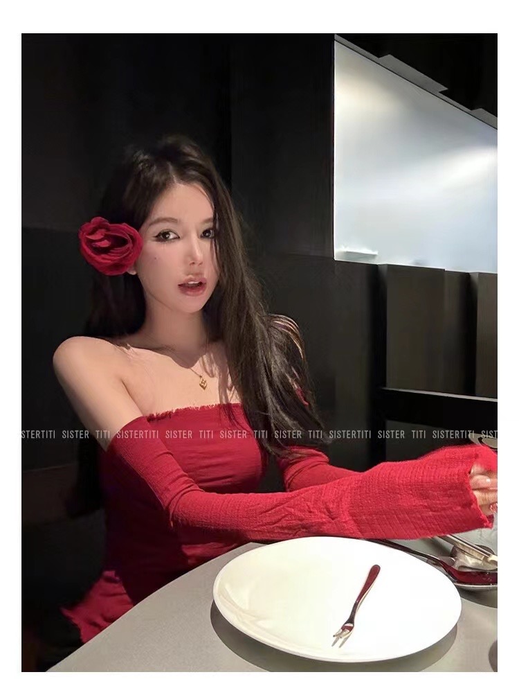 titi小姐姐辣妹信號春夏小眾設計感袖套性感修身顯瘦抹胸上衣