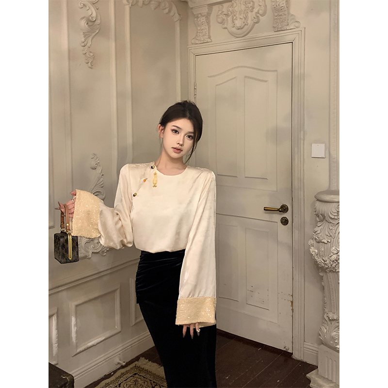實拍24早春新款女裝氣質百搭bing亮閃閃新中式盤扣顯瘦女上衣
