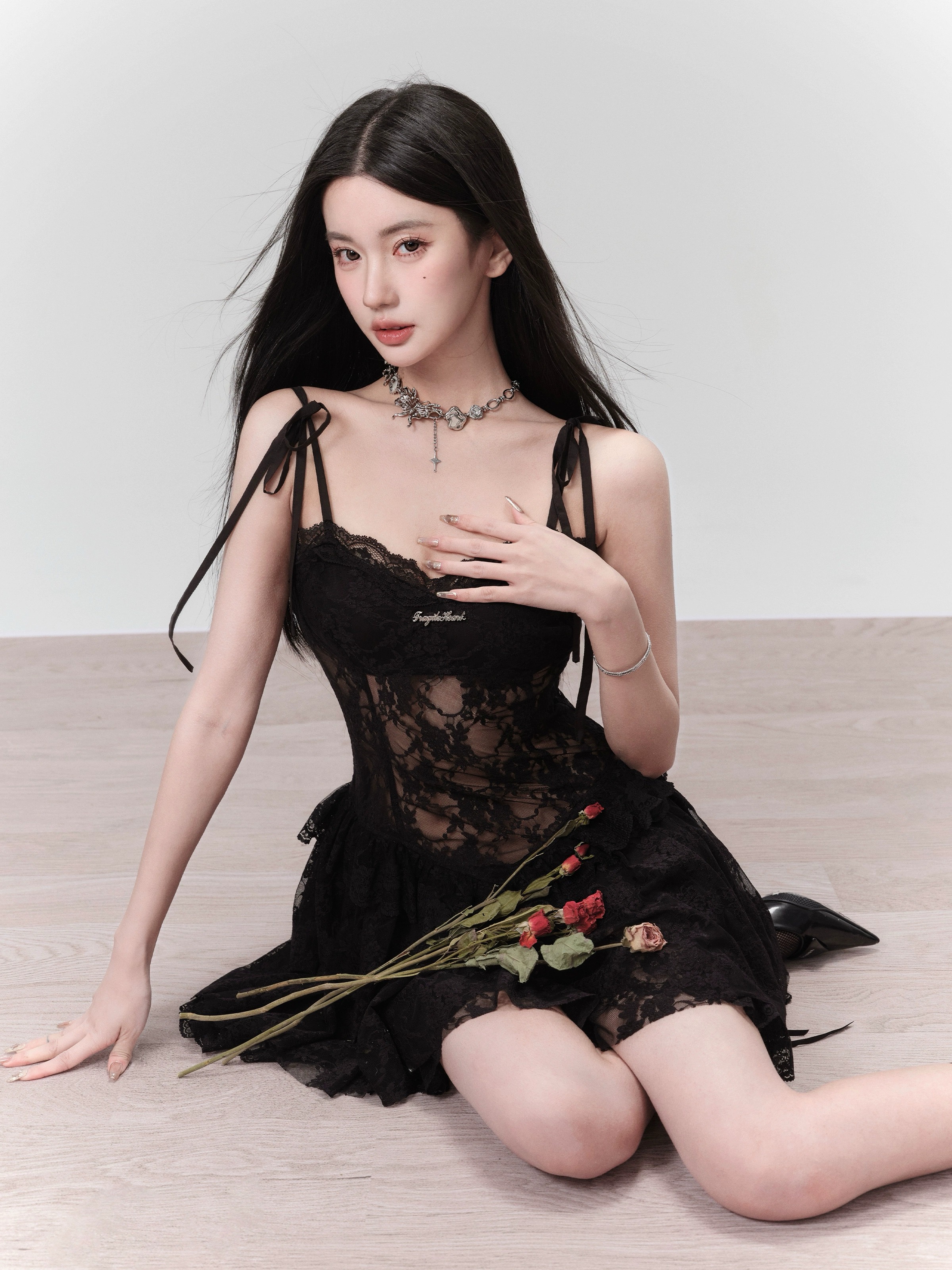 fragileheart易碎商店·禁忌玫瑰原創暗夜蕾絲花邊甜辣性感小黑裙