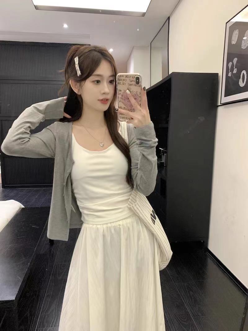 套裝女2024早春秋新款開衫外套吊帶背心上衣甜美顯瘦半身裙三件套